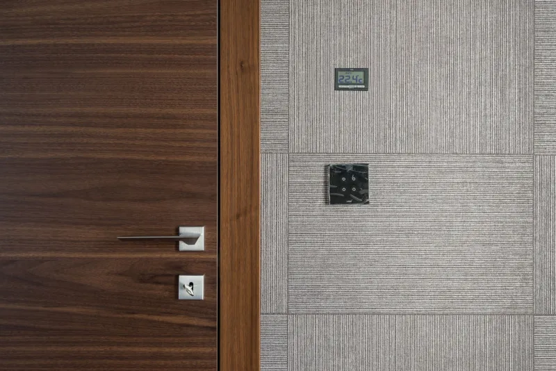 Nine Smart Thermostats vs. a $15 Box From Home Depot: The Results Were Embarrassing